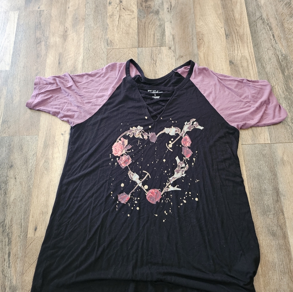 Torrid super soft graphic t shirt, 1